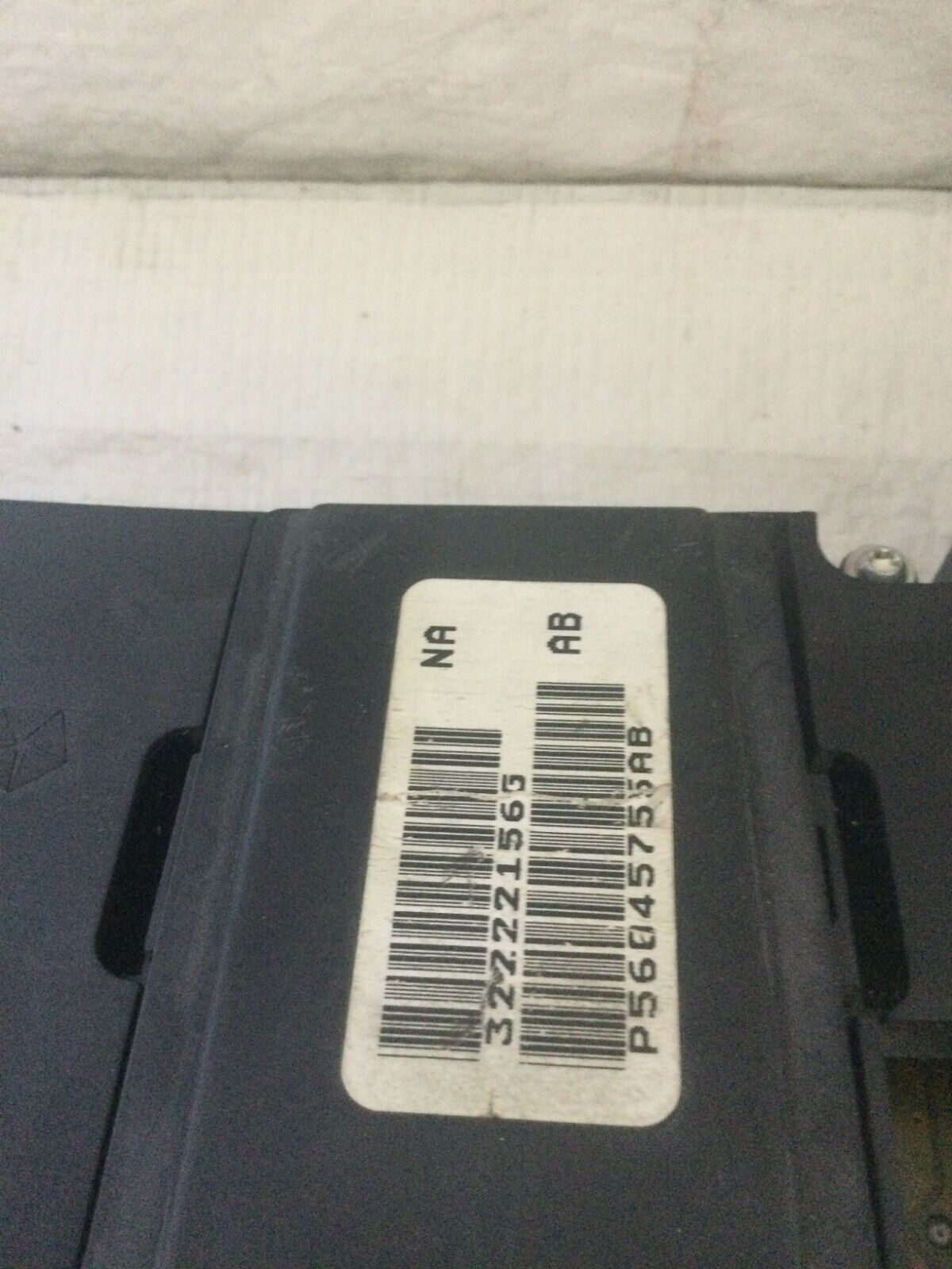 2003 Dodge Ram 2500 Speedometer Cluster KPH 56000954AI OEM 4.7L