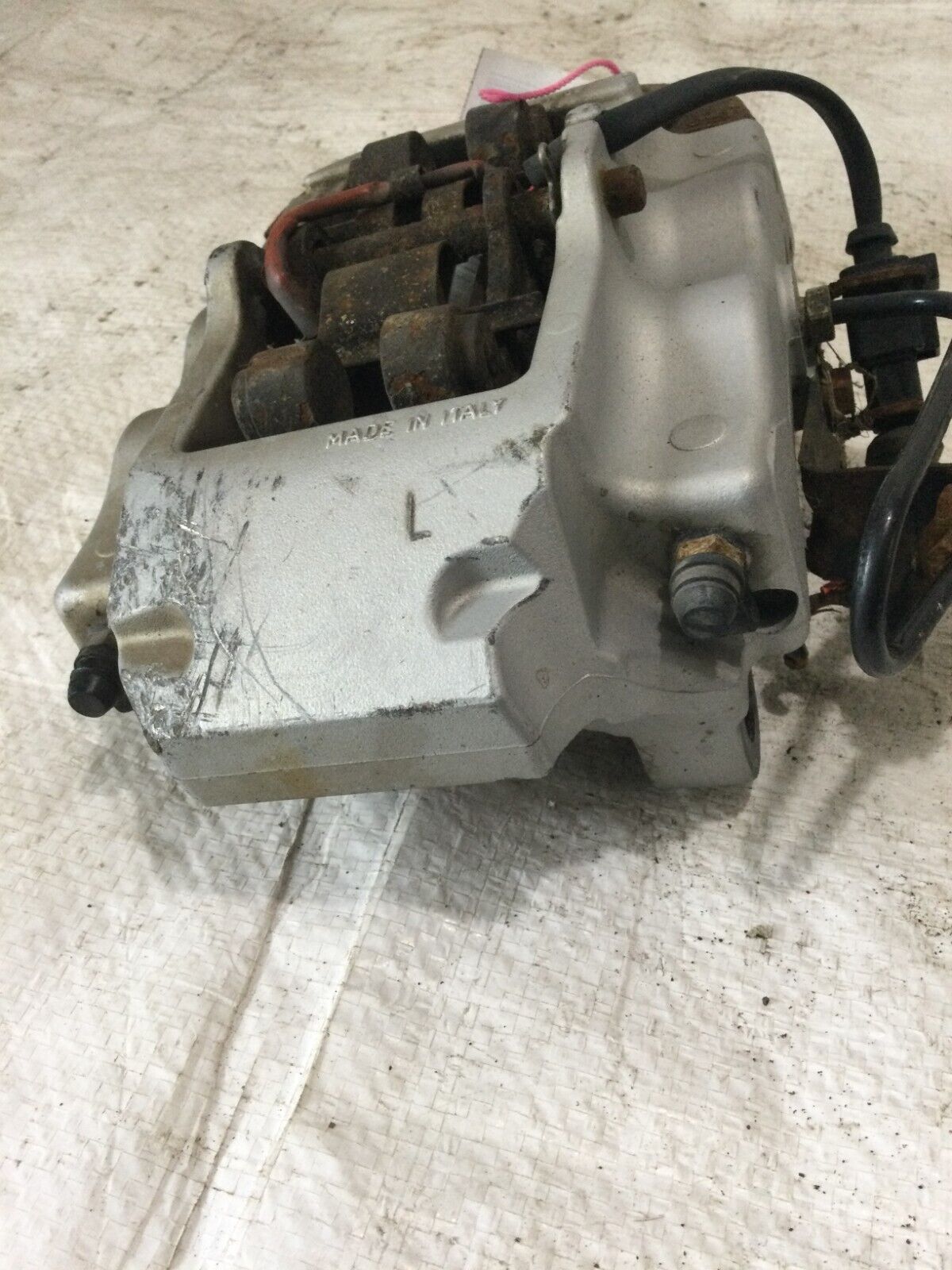 2004 Porsche Cayenne Left Rear Brembo Brake Caliper OEM