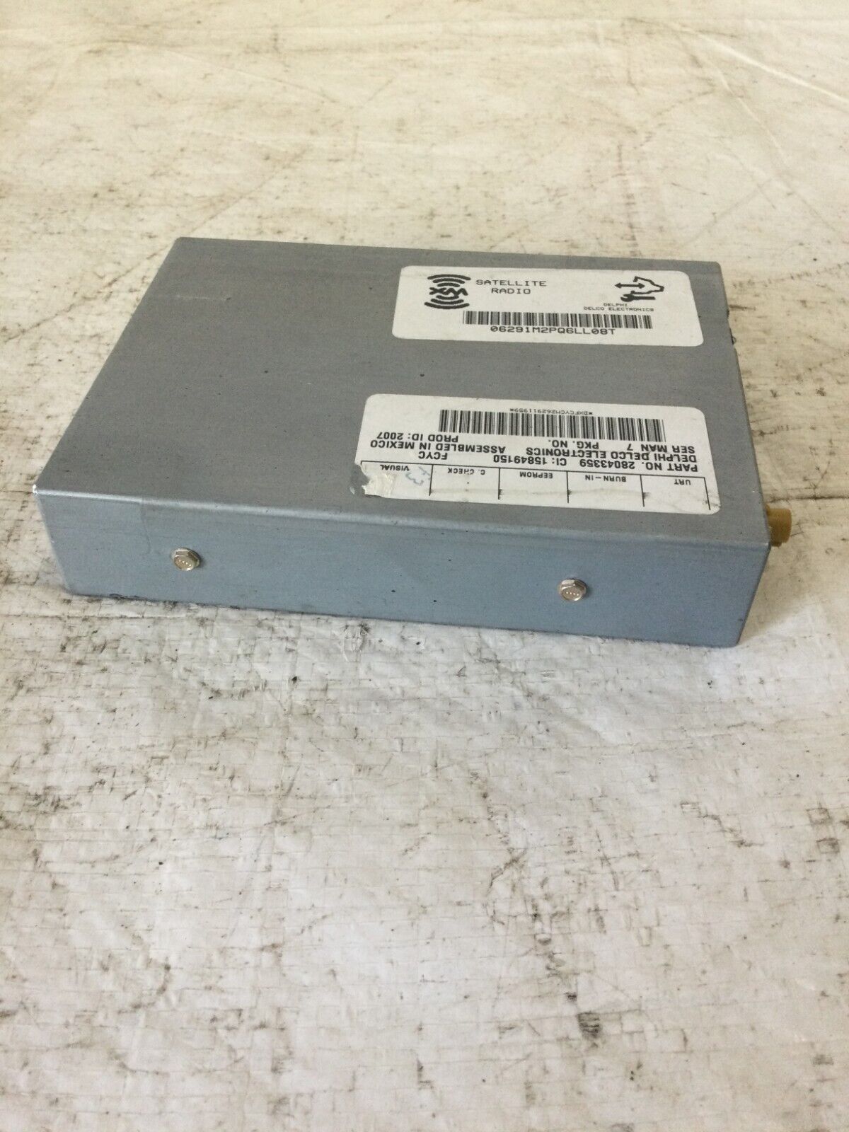 2007-2011 Cadillac Escalade ESV Satellite Radio Receiver Module OEM 28043359