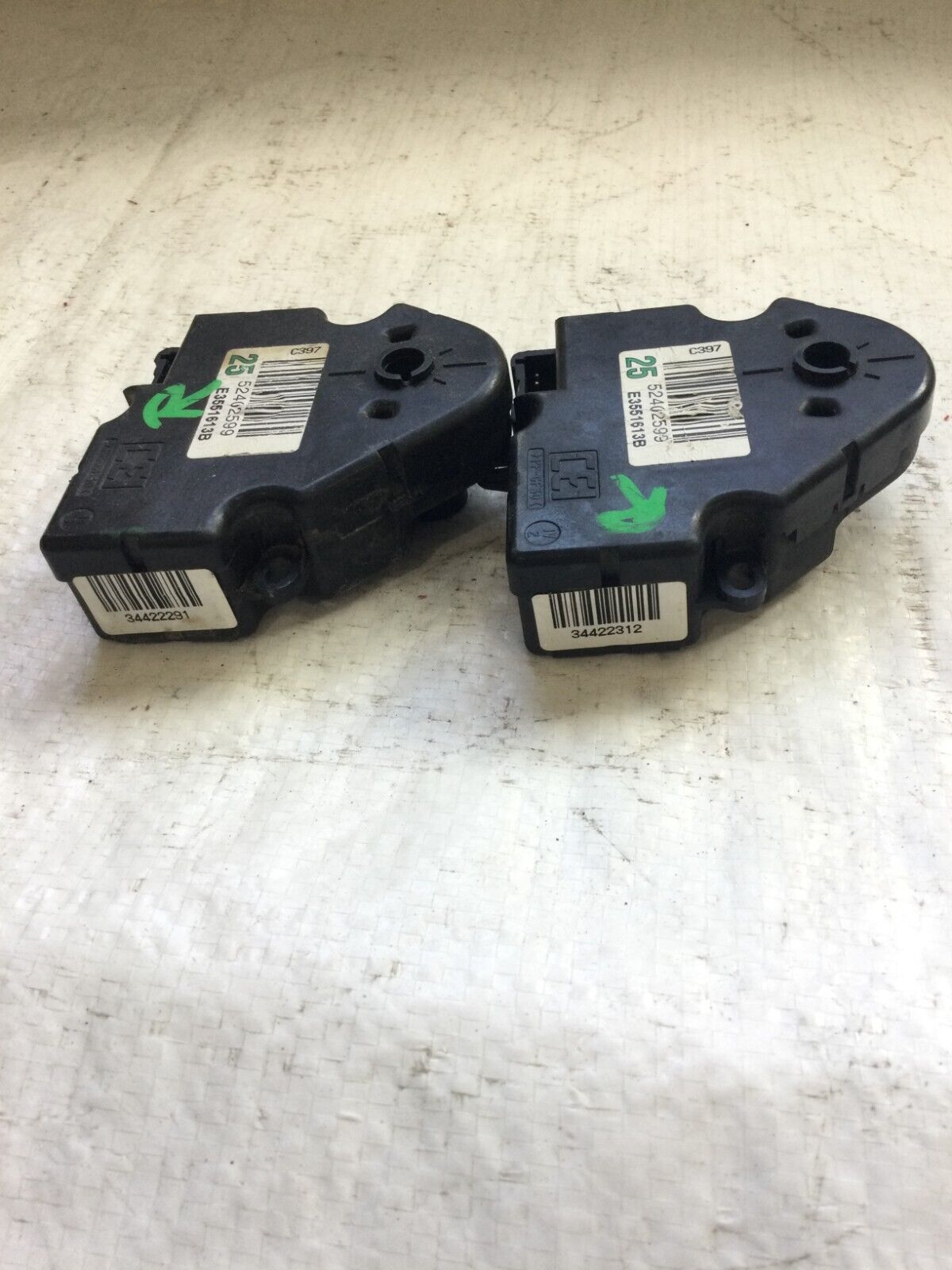 2006 Cadillac Escalade ESV HVAC Blend Door Actuator 52402599 OEM