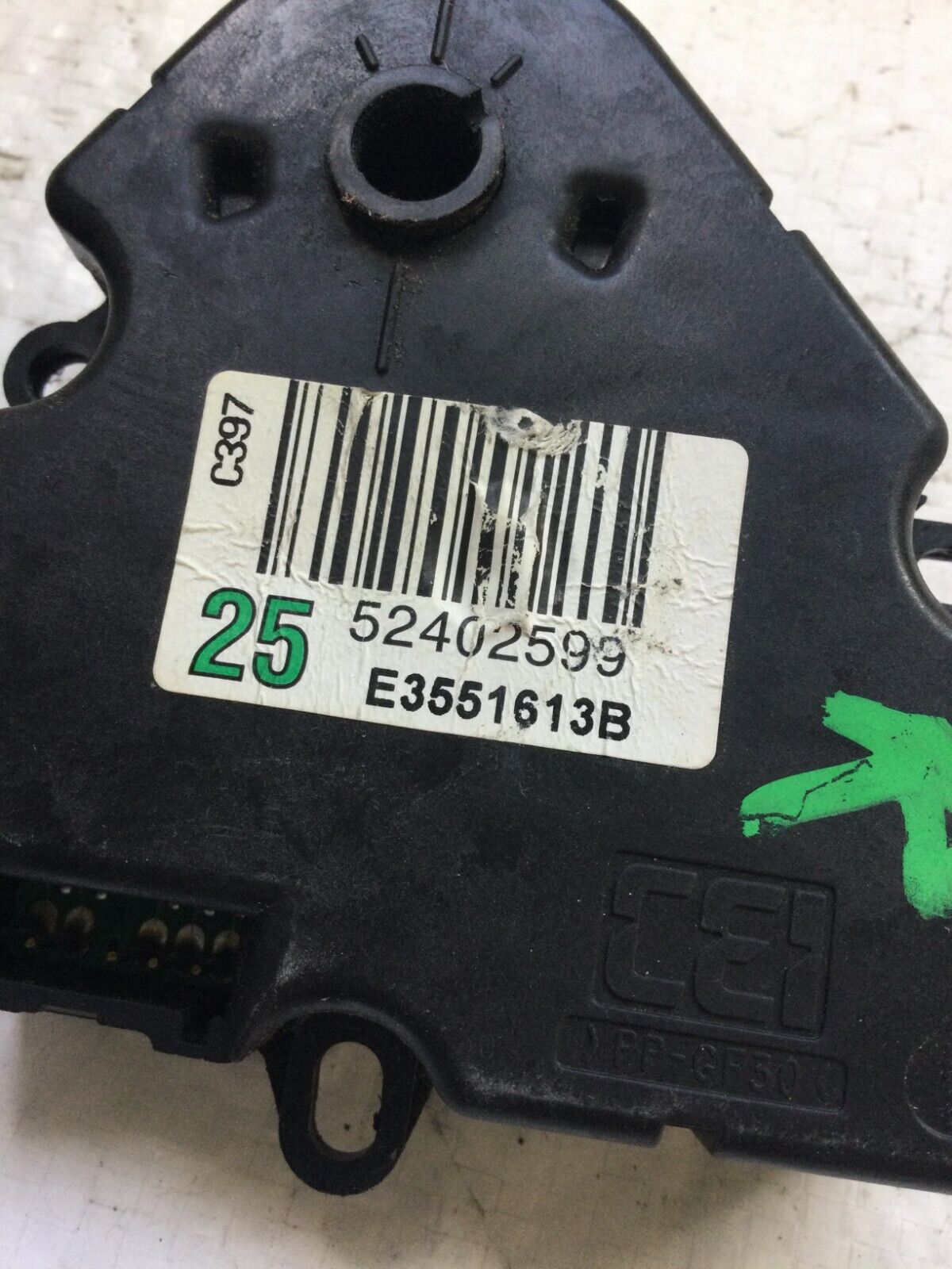 2006 Cadillac Escalade ESV HVAC Blend Door Actuator 52402599 OEM