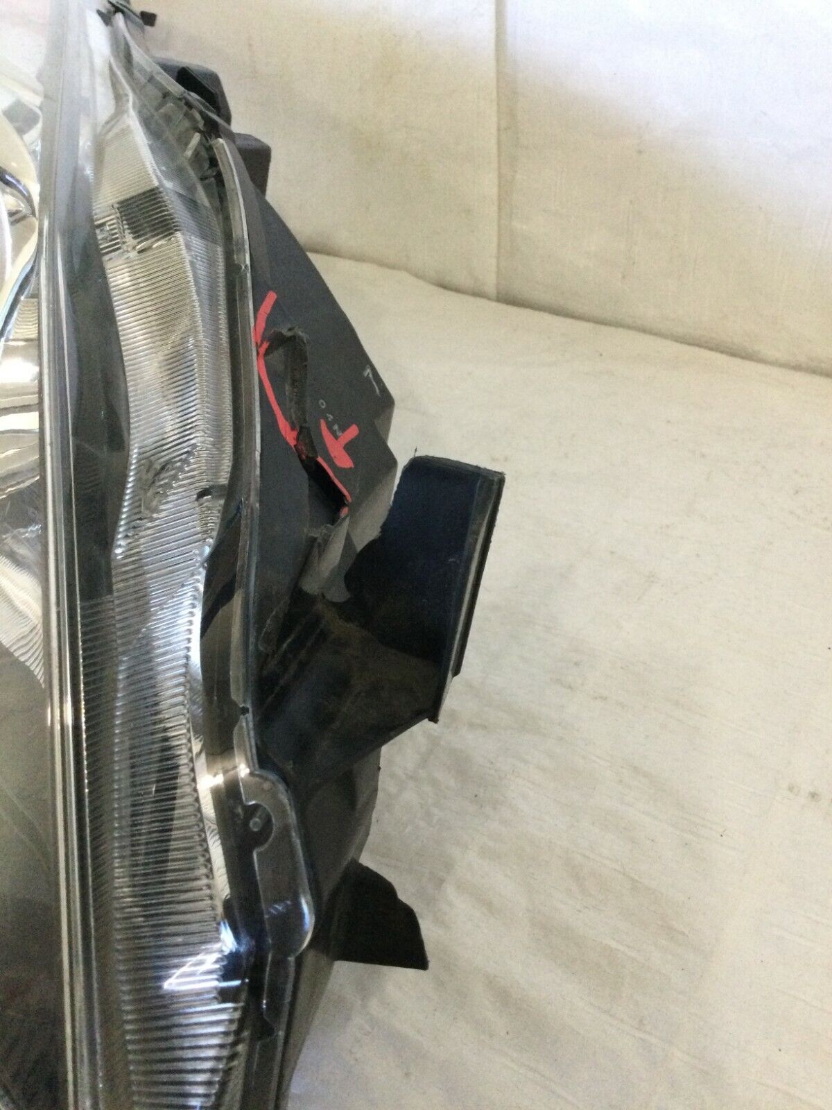2004-2008 Mazda 3 Sedan Headlight Right Passenger Side HID XENON OEM