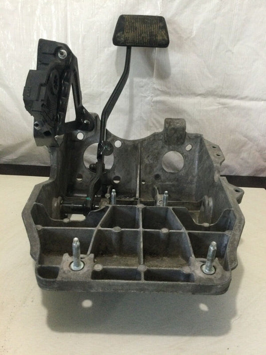 2014 Dodge Ram 1500 Brake Pedal OEM
