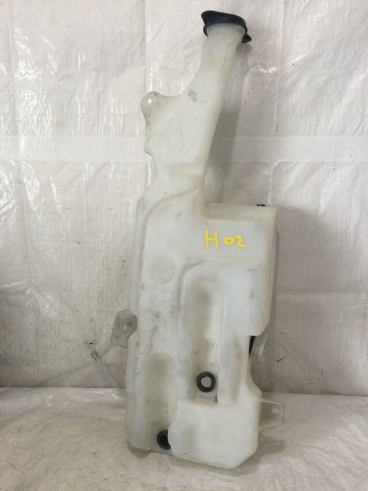 2007 Cadillac Escalade Windshield Washer Reservoir Bottle OEM 15917651