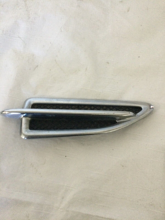 2014 Ford Escape Right Front Fender Ornament DJ54-16C216 OEM