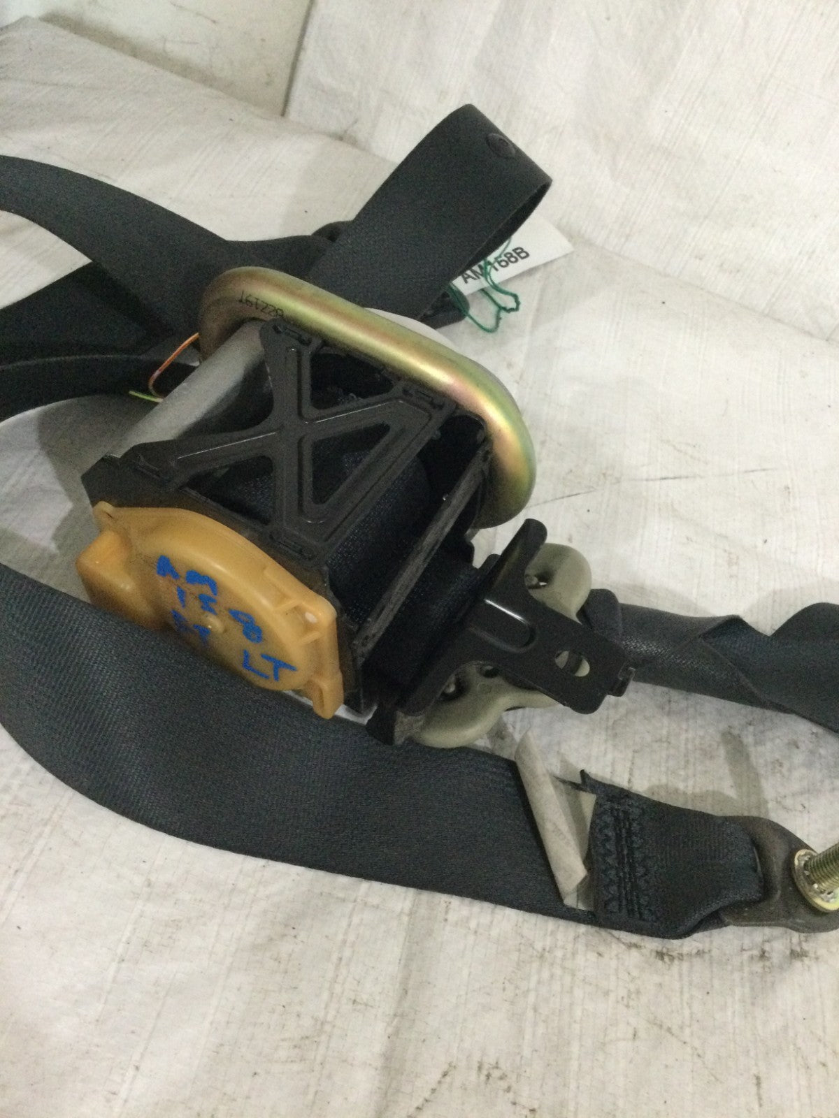 2003 Infiniti FX35 Front Left Driver Seat Belt Retractor OEM TK-AF2-G1812