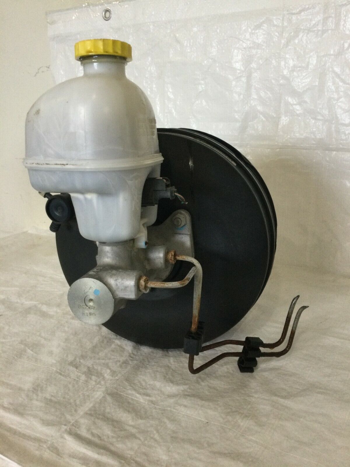 2006 Dodge Ram 2500 Power Brake Booster OEM 5.7L