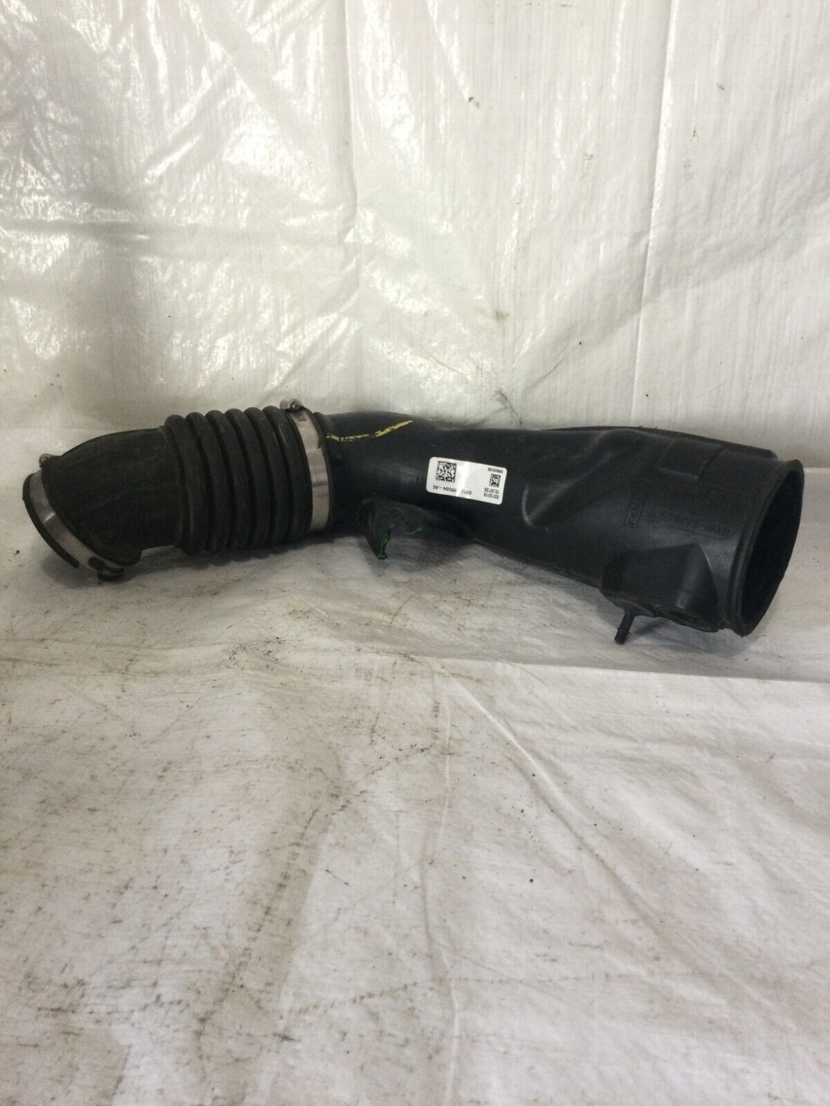 2017-2019 Ford Escape Air Intake Tube Resonator Duct GV61-9R504-AE OEM (Damage)