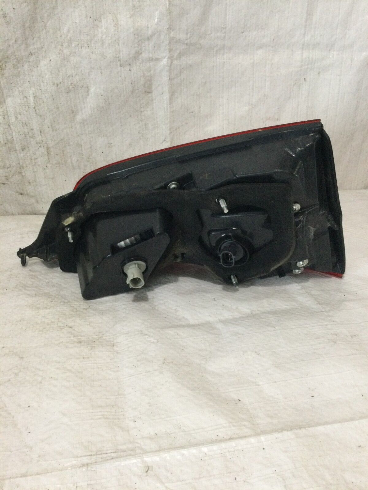2017-2019 Nissan Rogue Sport Passenger Right Side Tail Light Taillight OEM