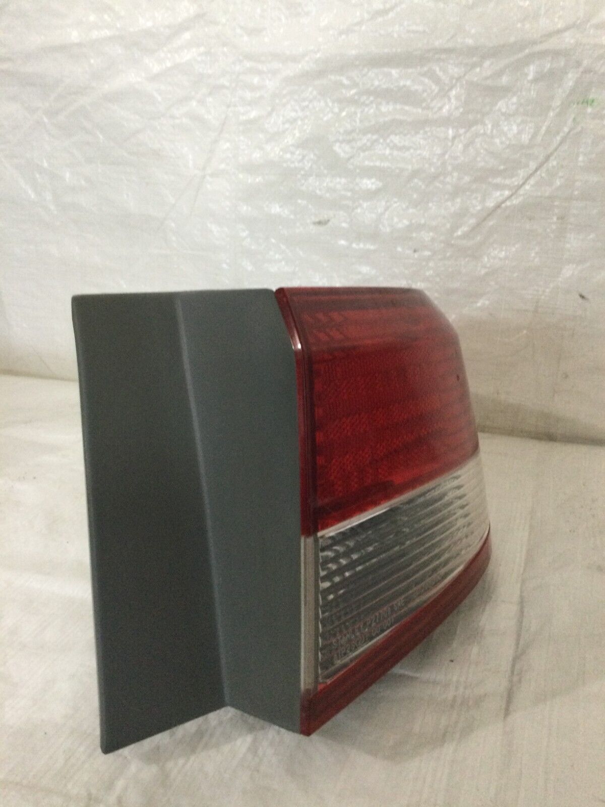 2003-07 Honda Accord Sedan Lid Mounted Right Passenger Outer Tail Light Lamp OEM