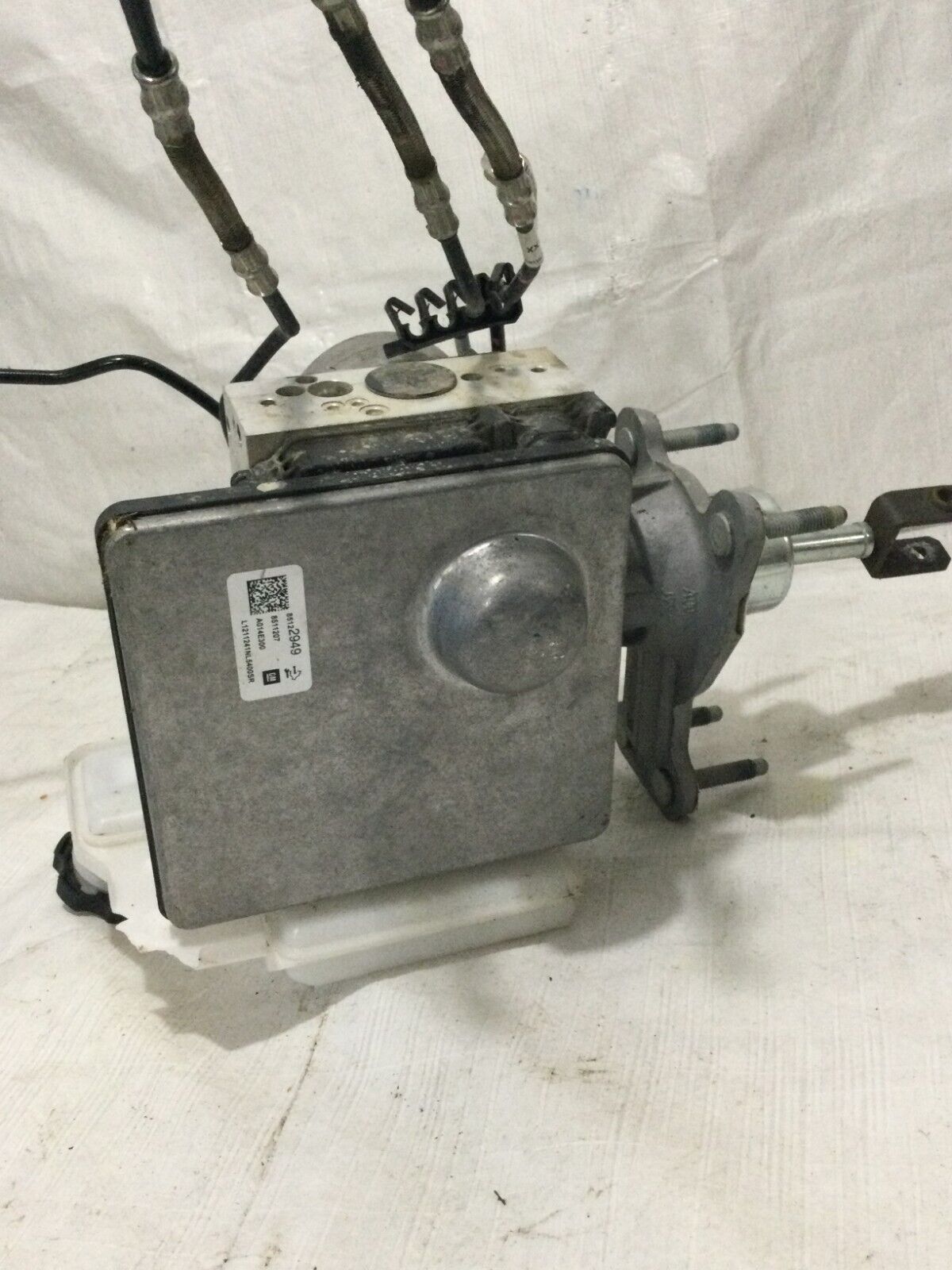 2021 Chevrolet Silverado 1500 ABS Anti Lock Brake Pump Assembly OEM