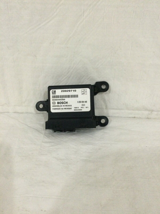 2010 Chevrolet Suburban 1500 Rear Park Assist Control Module OEM 20929710