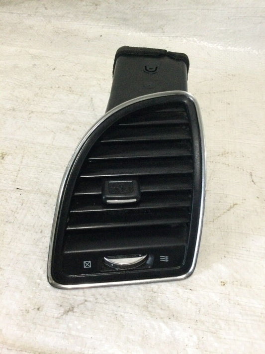 2015 Chrysler Town & Country Right Dash Air Vent OEM