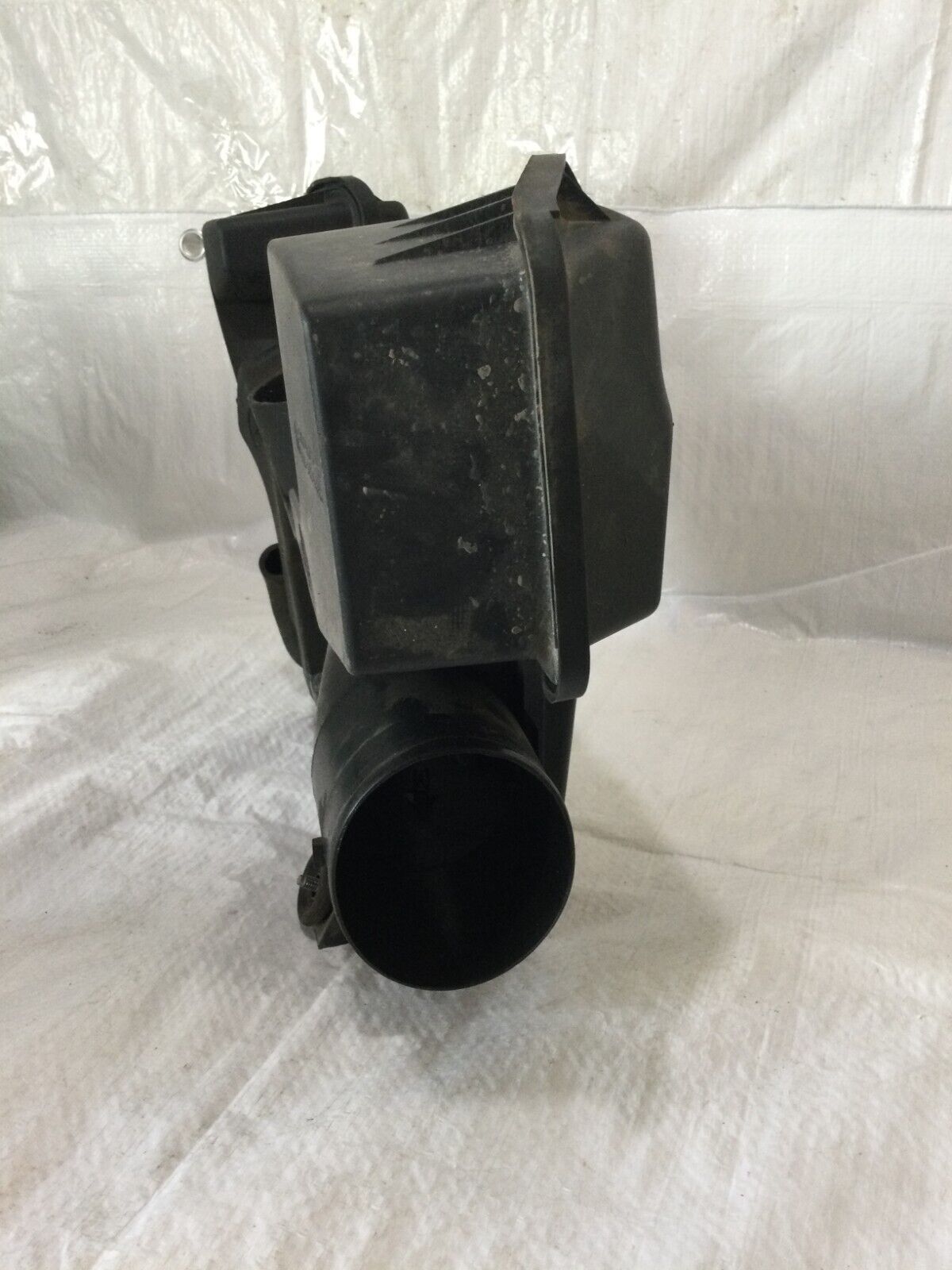 2004-2008 Dodge Ram 1500 Pickup 5.7L Air Cleaner Resonator 53032463AE OEM