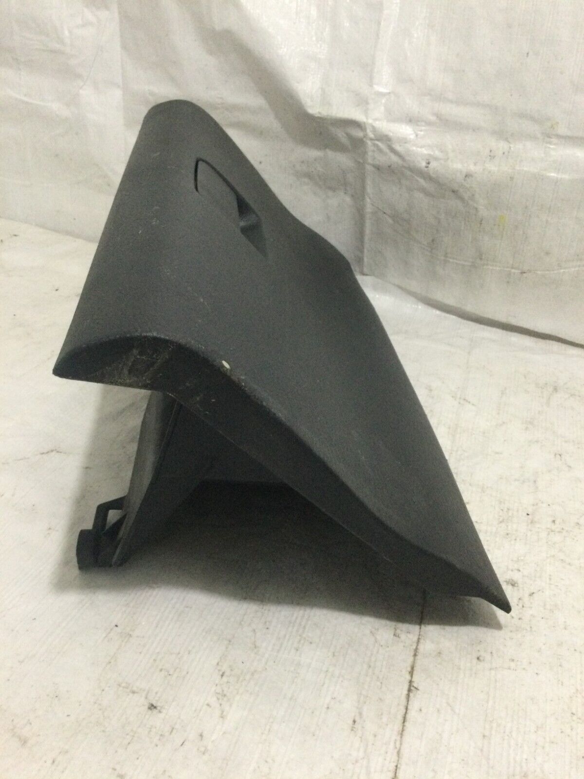 2003 Dodge Ram 1500  Glove Box Storage Compartment 5GT18TRM  OEM.
