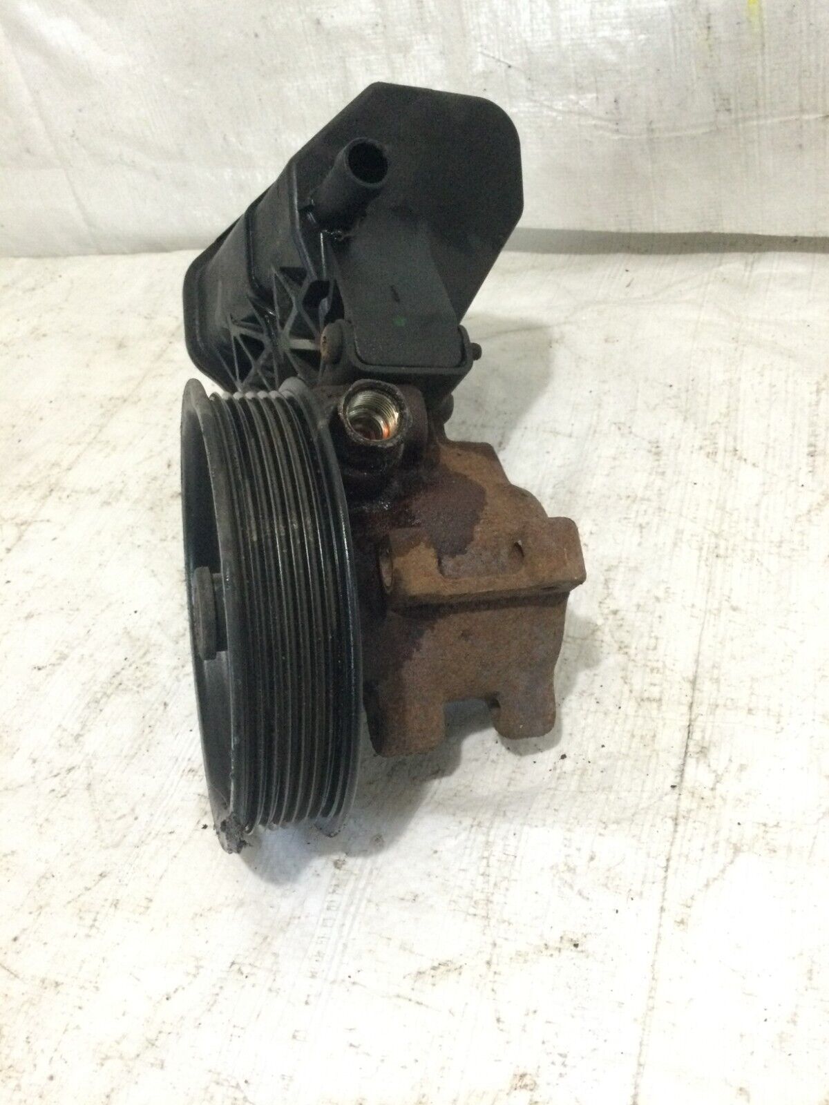 2007 Dodge Ram 1500 Power Steering Pump OEM 5.7L