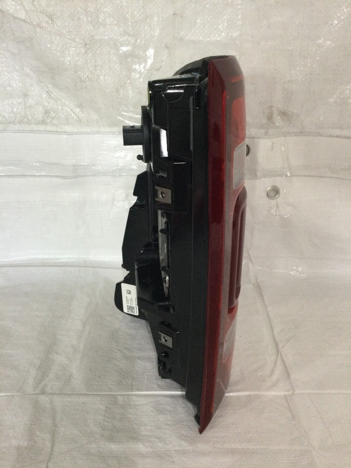 2019-2023 Dodge Ram 1500  Right Passenger Blind Spot Tail Light OEM 68262530AH