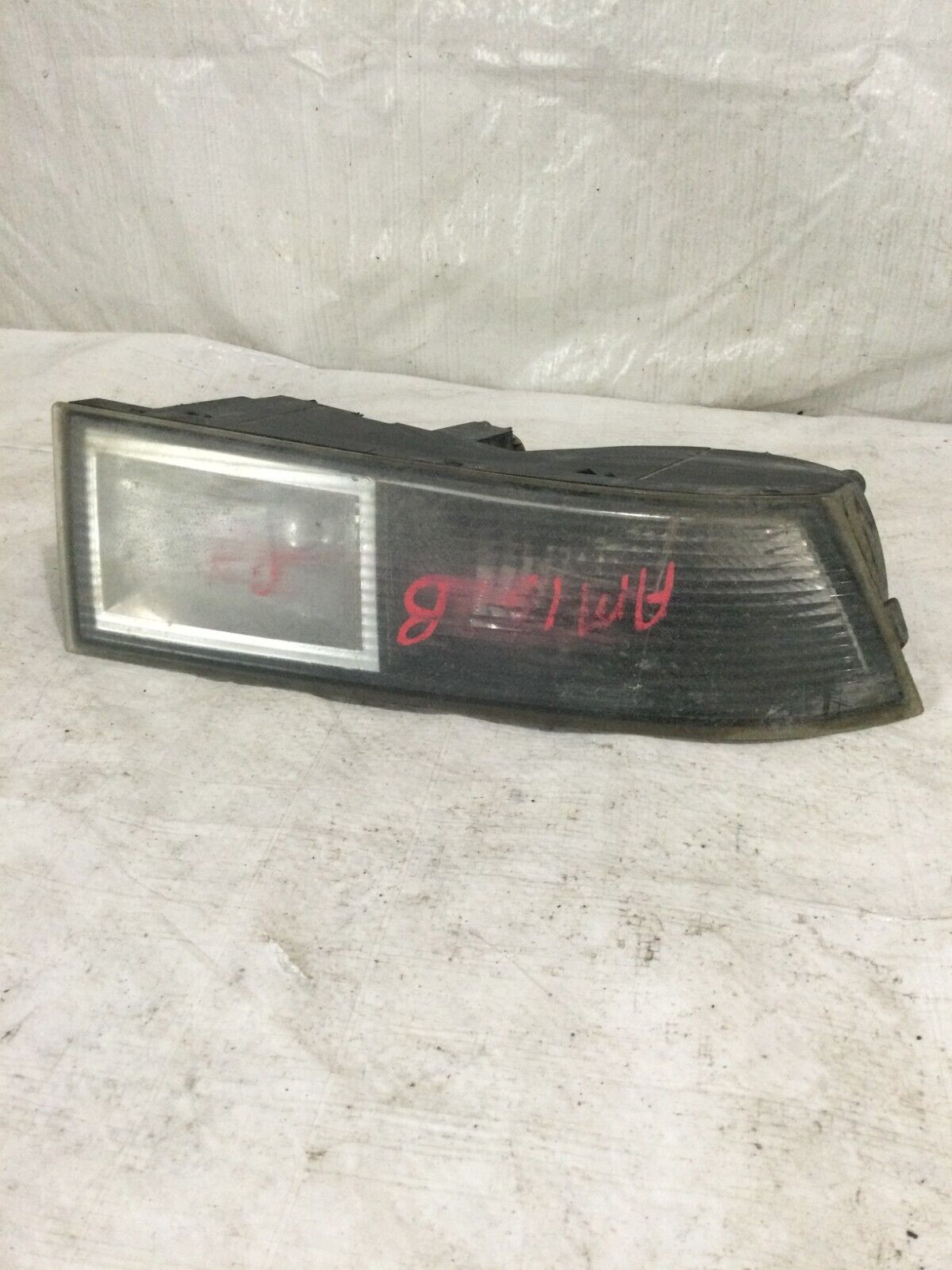 2007 Cadillac Escalade ESV Turn Signal Fog Light Lamp Right Passenger Side OEM