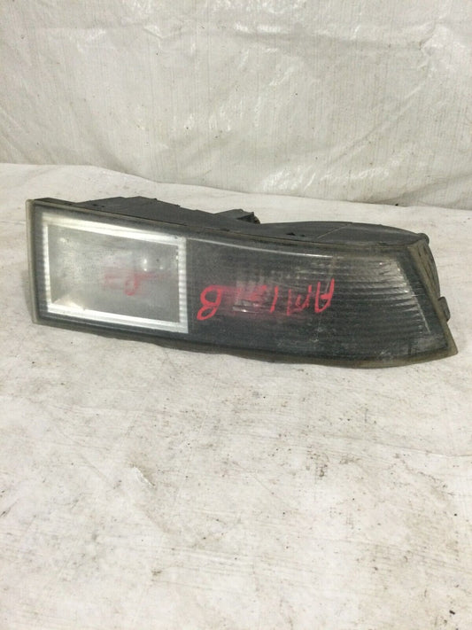 2007 Cadillac Escalade ESV Turn Signal Fog Light Lamp Right Passenger Side OEM