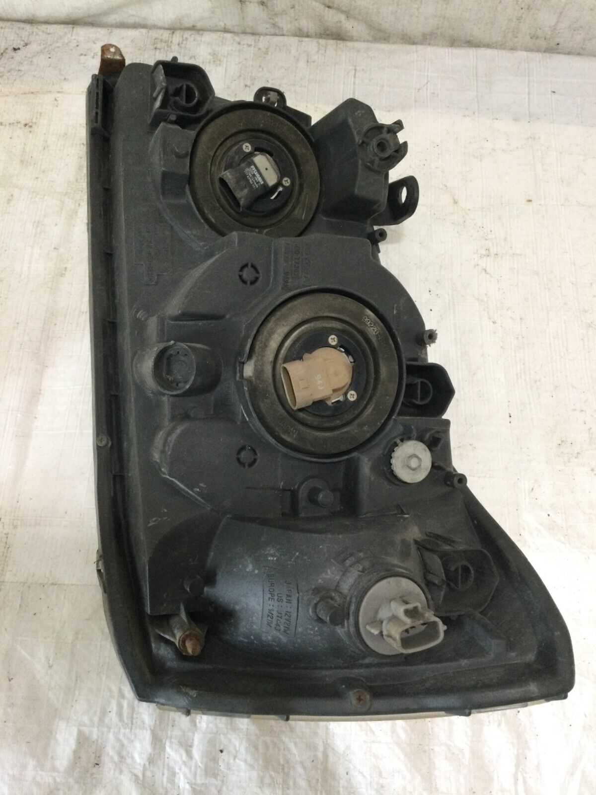 2003 Toyota Highlander Headlight Assembly Right Passenger OEM