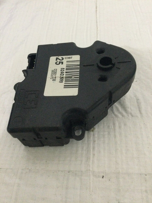 2007-2013 Chevrolet Suburban 1500 HVAC Blend Door Actuator 52402599 OEM