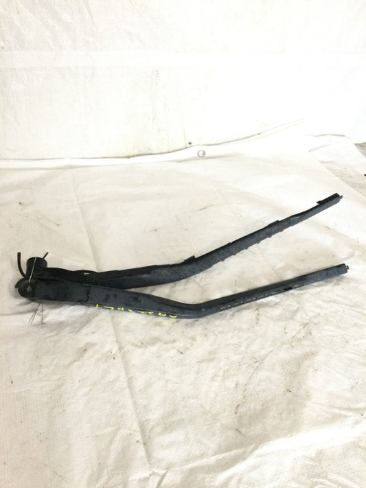2010 Chevrolet Silverado 1500 Windshield Wiper Arms Set OEM 24030988