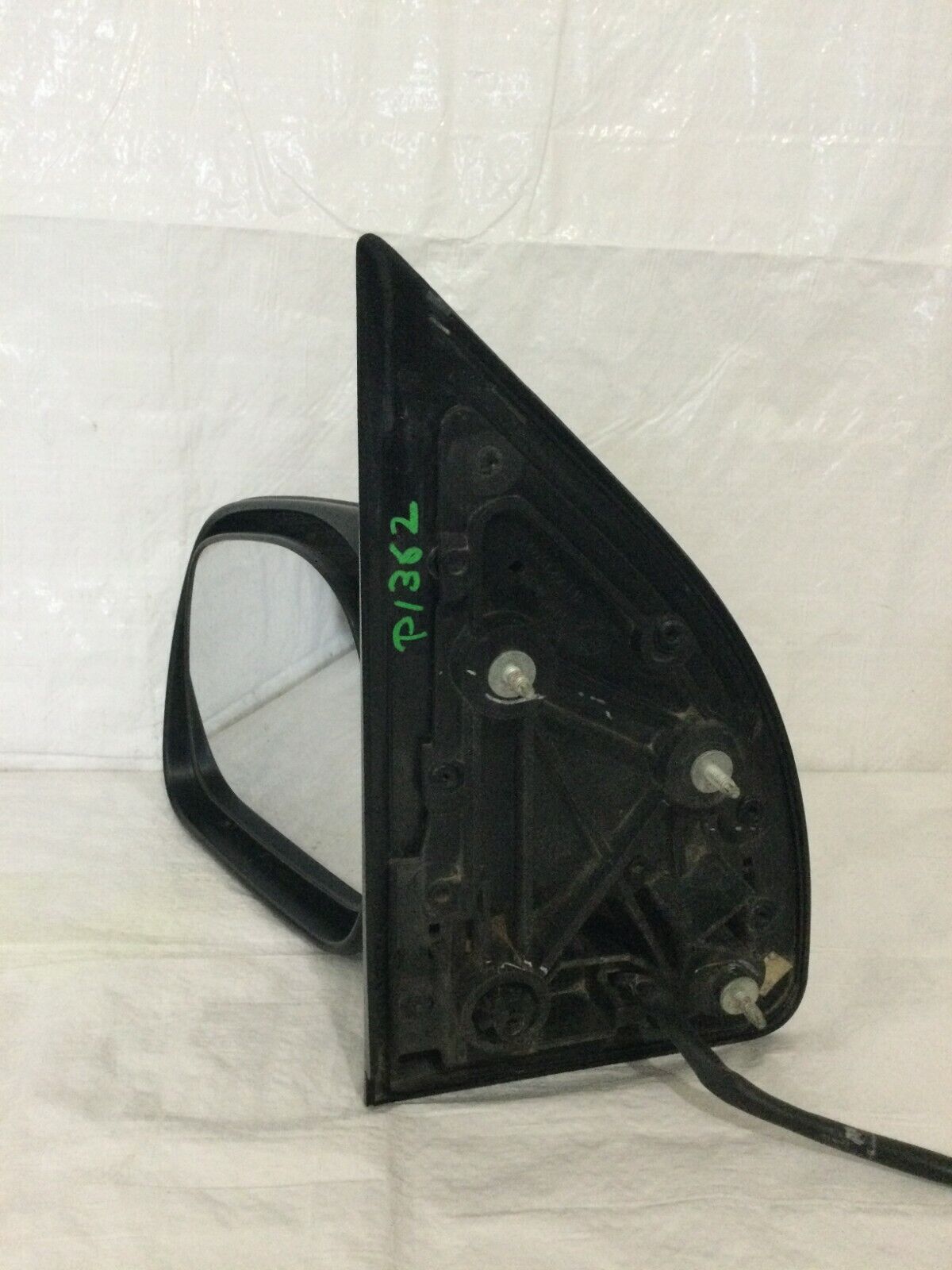 2006 Ford F-350SD Super Duty Side View Power Door Mirror Pedestal Left LH OEM
