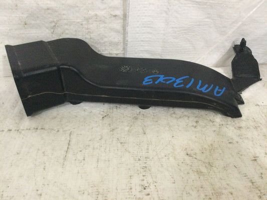 2011 GMC Sierra 2500HD 6.0L Air Outlet Duct 15951532 OEM