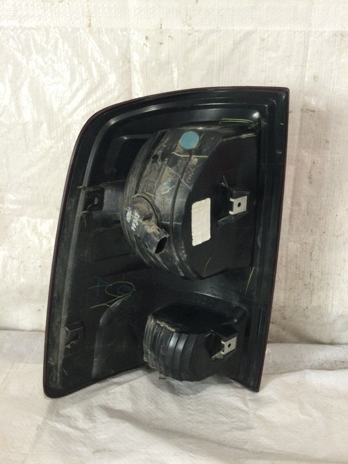2018 Dodge Ram 3500  Right Rear Passenger Tail Light Assembly 55277414AC OEM