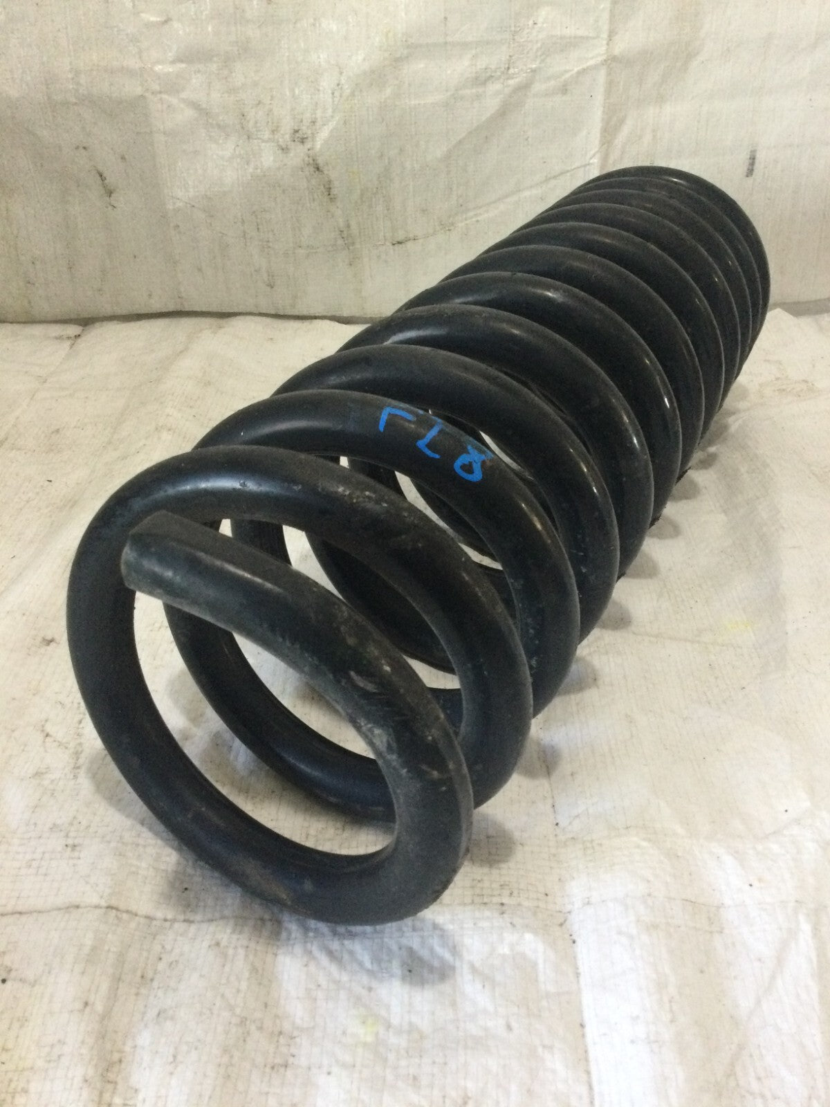 2021 Ram 2500 Rear Right Suspension Coils Spring OEM