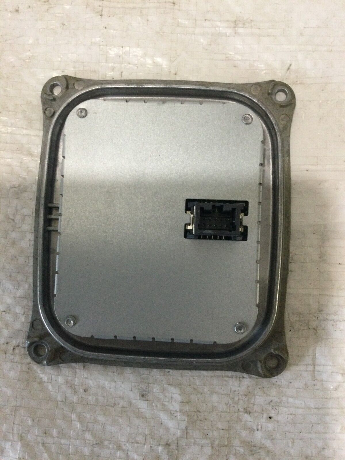 2017 GMC Sierra 1500 Xenon HID Headlight Ballast Left Module 23219989 OEM