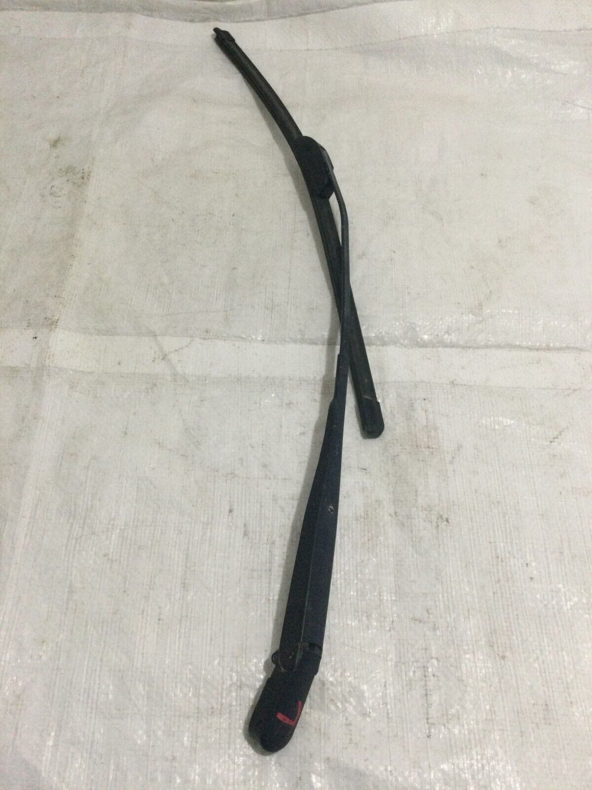 2006-2008 Dodge Ram 1500 Wiper Arm Left Side OEM LH 55077133AC
