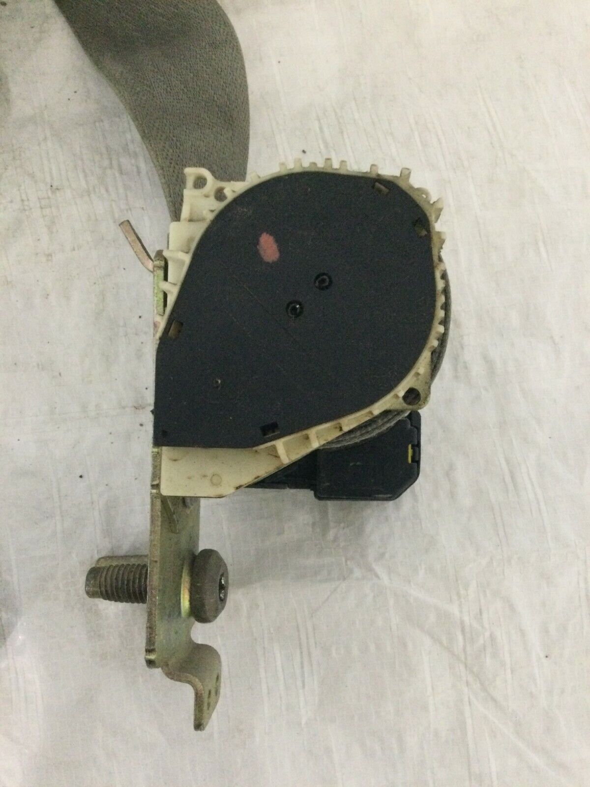 2005 Ford F350SD Front Right Passenger Seat Belt OEM 6.0L 