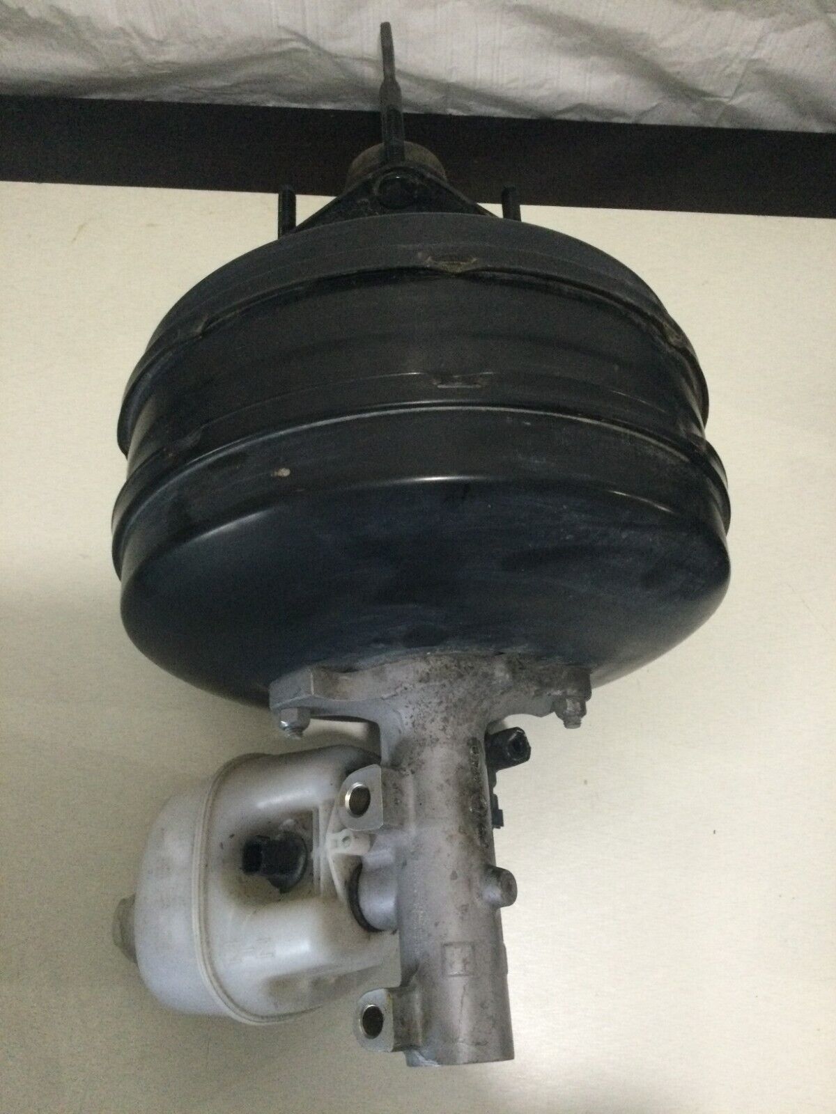 2017 Dodge Ram 1500 Power Brake Booster OEM 5.7L