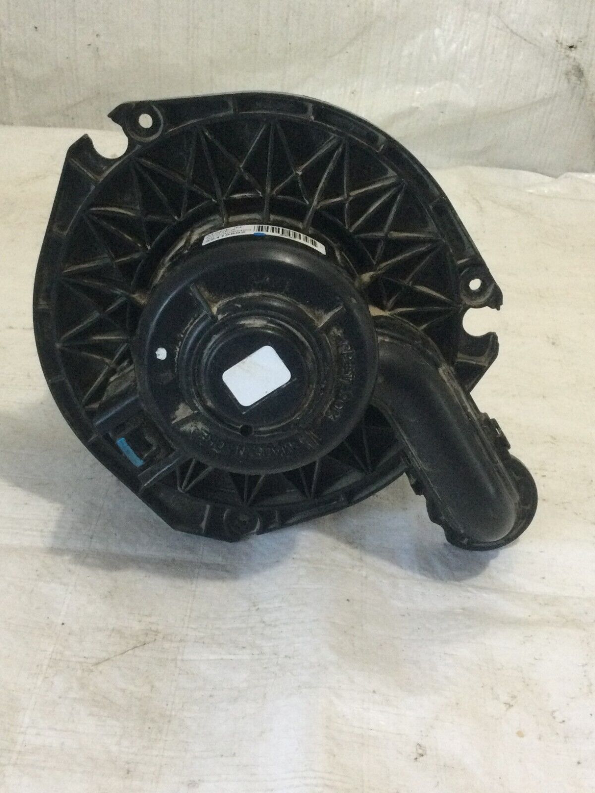 2007-2009 Cadillac Escalade ESV Rear Blower Motor OEM 52419692 OEM