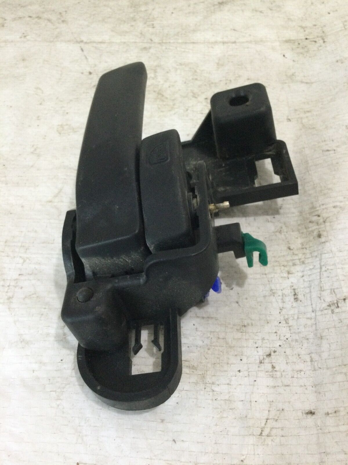 2017 Jeep Wrangler Front Left Interior Door Handle OEM