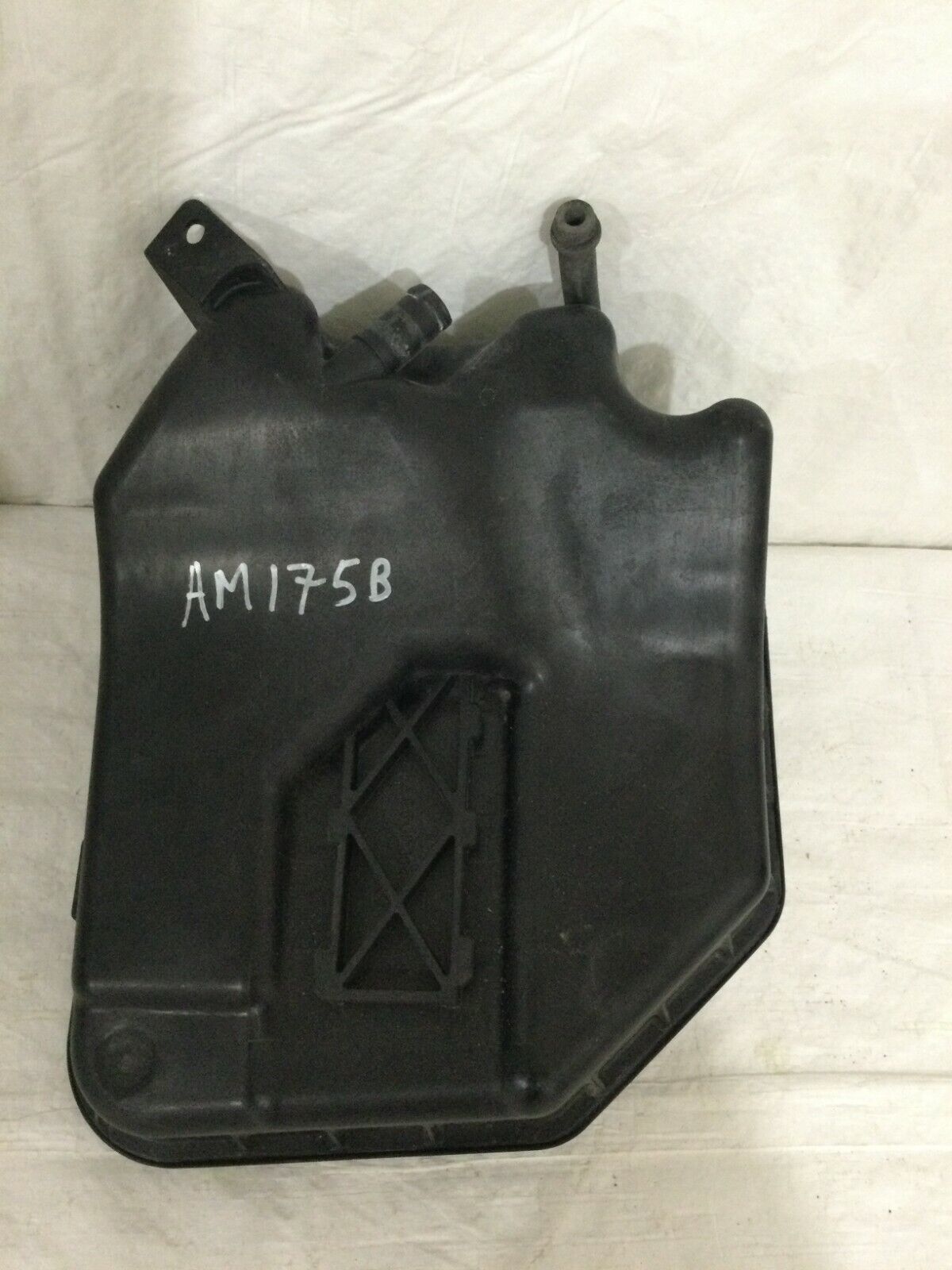 2007 Volkswagen Touareg Coolant Recovery Bottle OEM 3.6L 7L0121407E
