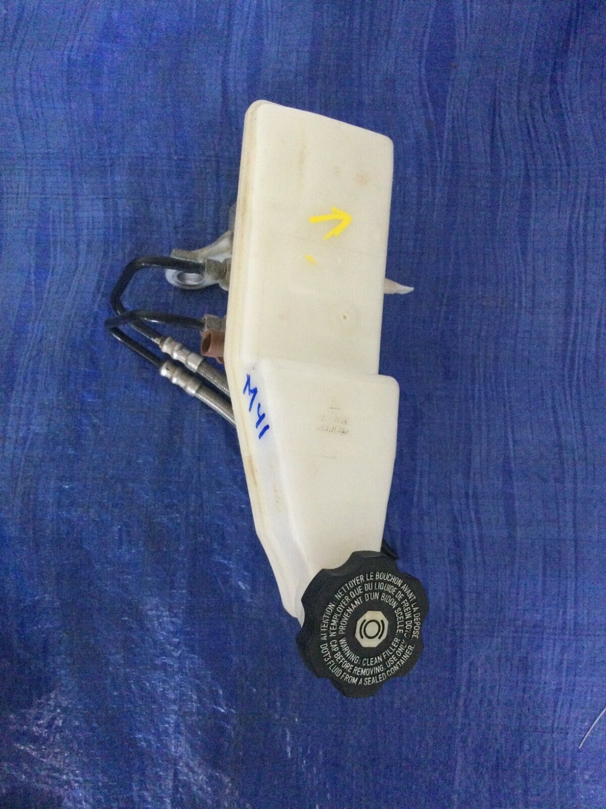 2016-2018 Chevrolet Cruze Master Brake Cylinder W/ Reservoir OEM