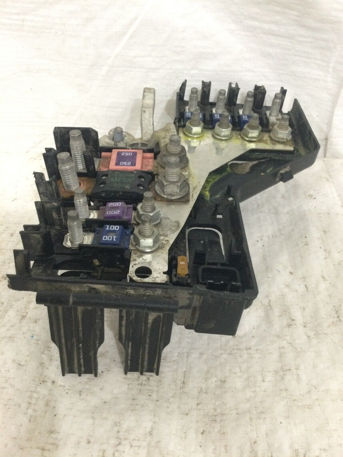 2019 Chevrolet Blazer Battery Terminal OEM 3.6L