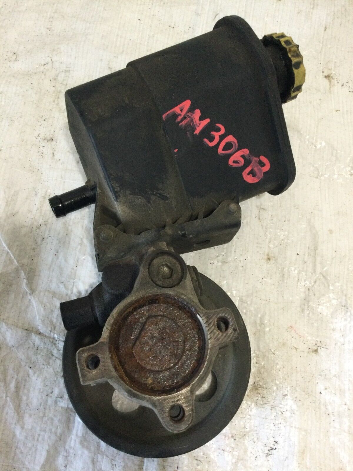 2004 Dodge Ram 1500 Power  Steering Pump  52113454AH OEM
