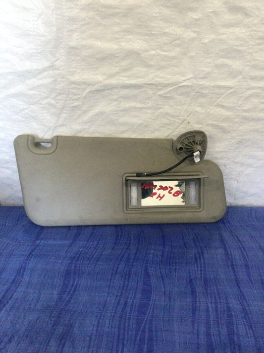 2010 Dodge Ram 2500 Crew Cab Front Right Illuminated Sun Visor OEM