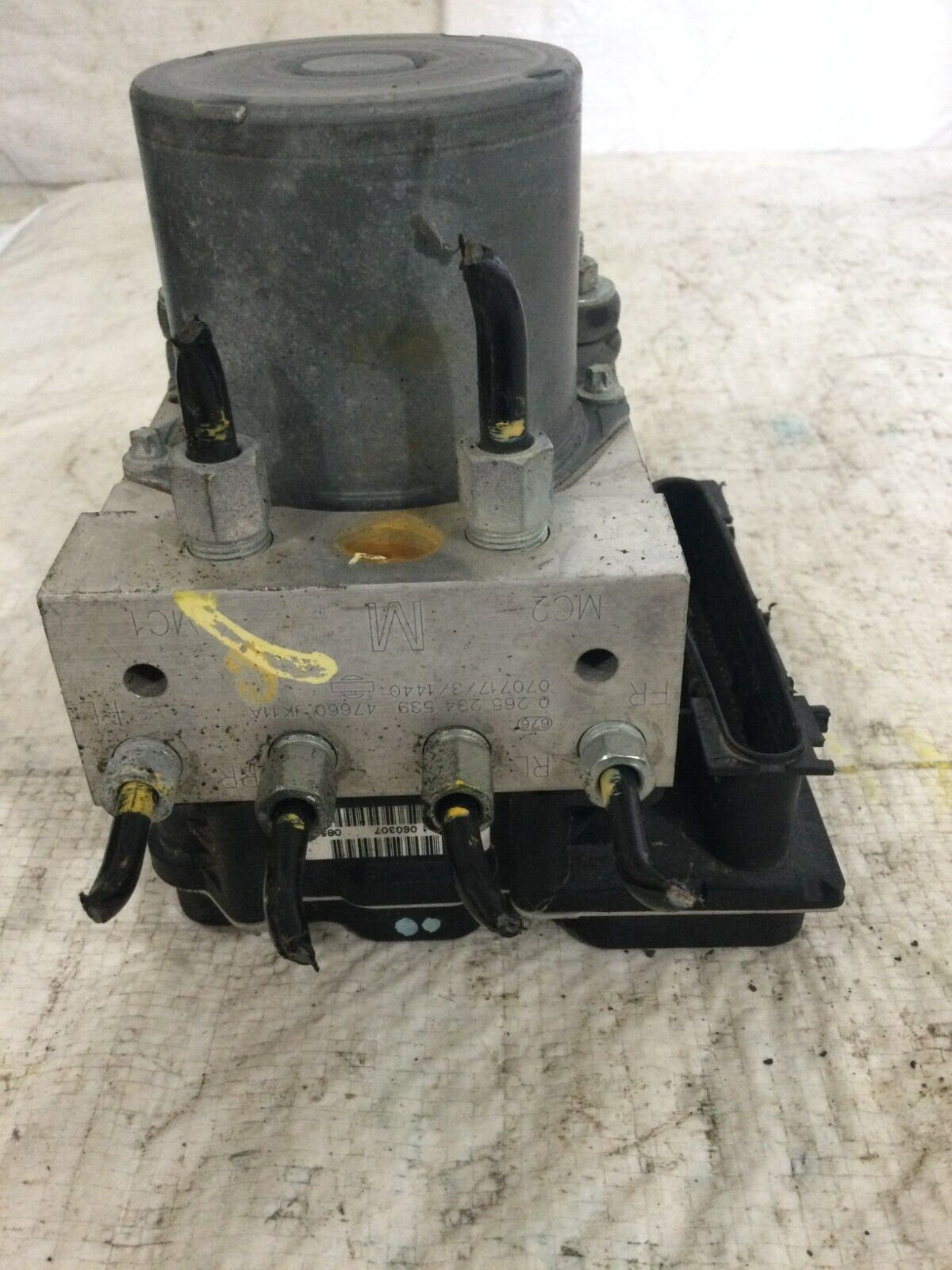 2007-2008 Infiniti G35 ABS Pump Control OEM 47660JK11A Module