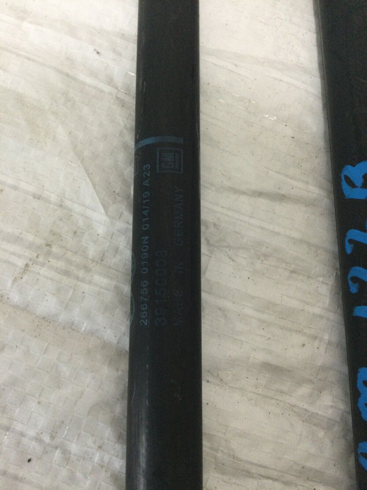 2019-2020 Buick Regal Sport Hatch Support Strut Set of 2 OEM