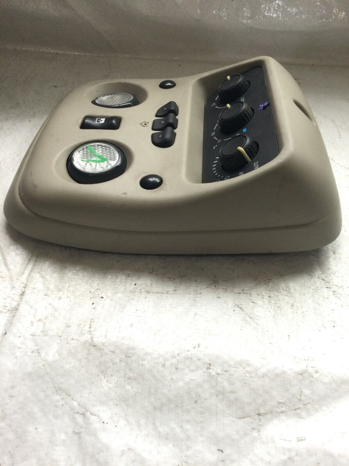 2003-2006 Cadillac Escalade Overhead Console Dome Light W/Climate Control OEM