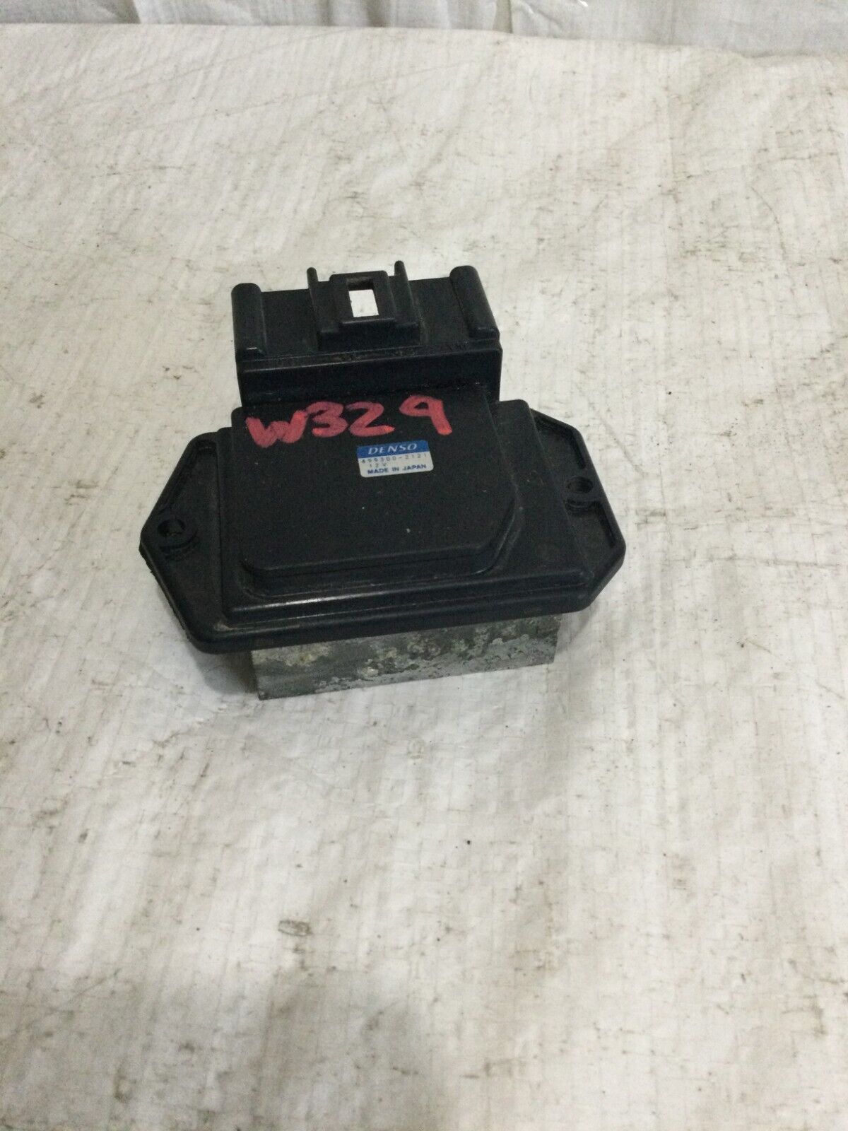 2018 Dodge Ram 1500 Power Blower Motor Resistor Module 499300-2121