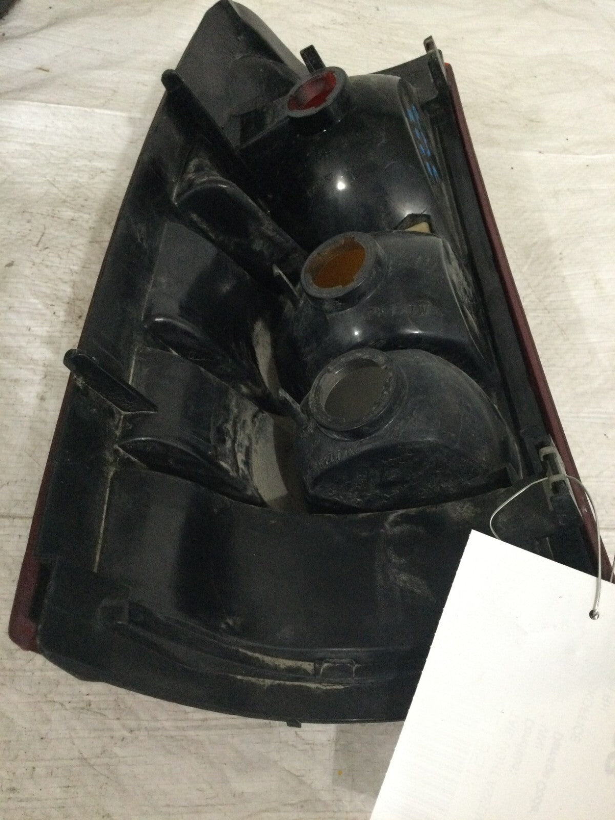 2000 Chevrolet Silverado 1500 Right Side Tail Light Lamp OEM