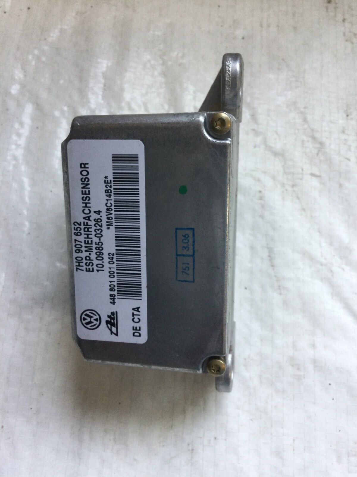 2007 Volkswagen Touareg Yaw Rate Acceleration Speed Sensor Module  7H0907652 OEM