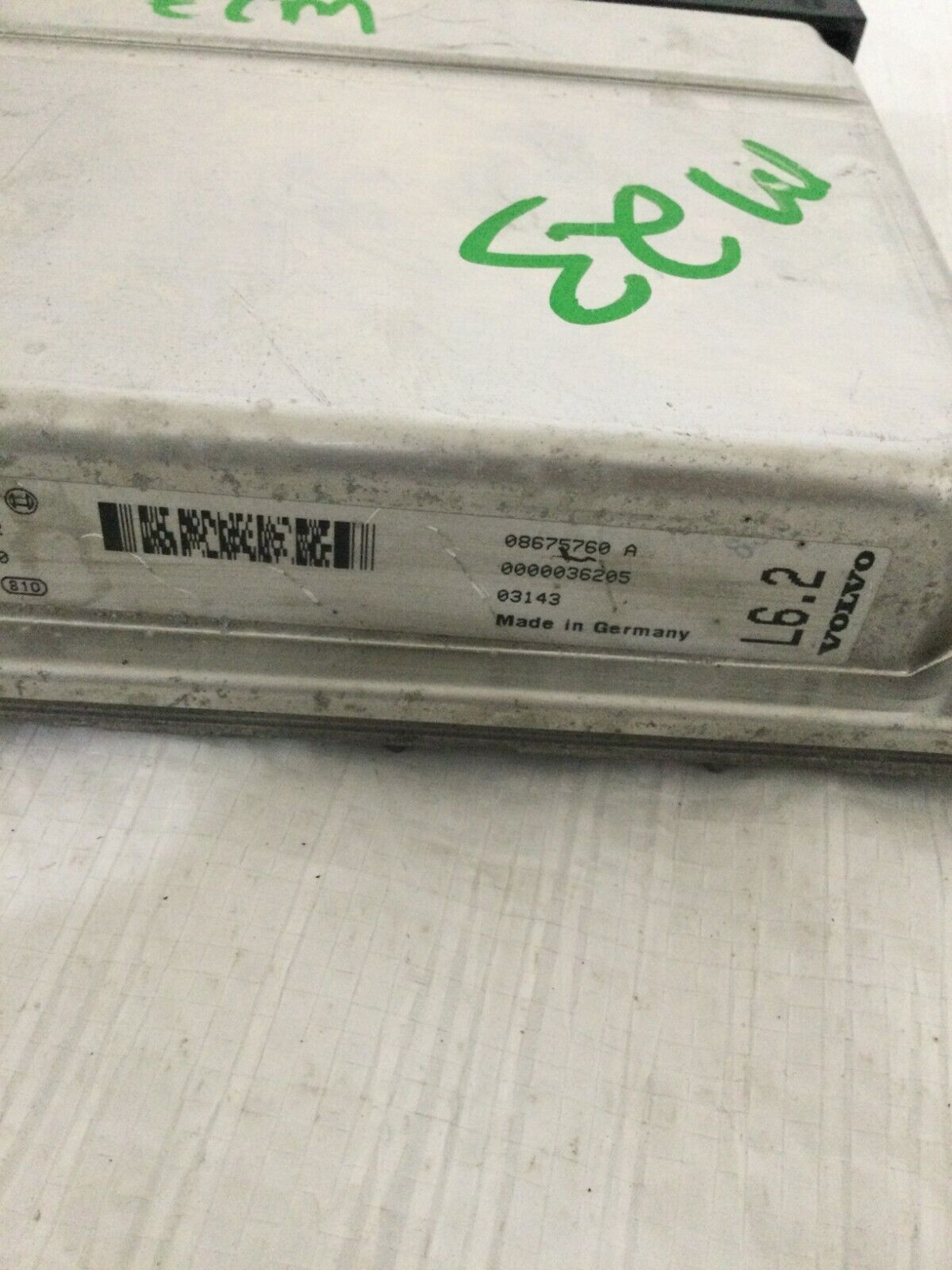 2004 Volvo S60 Computer Brain Engine Control ECU ECM Module 08675760A