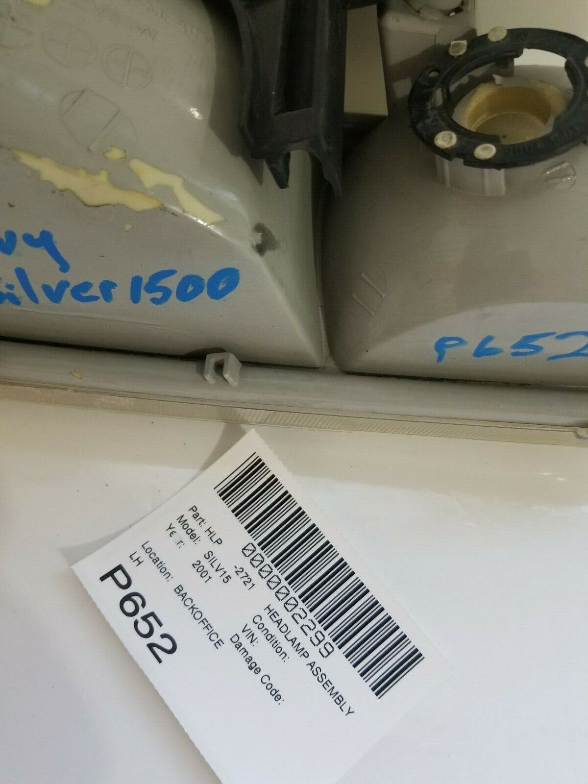 2001 Chevrolet Silverado 1500 Headlight Lamp Assembly Left Driver Side LH OEM