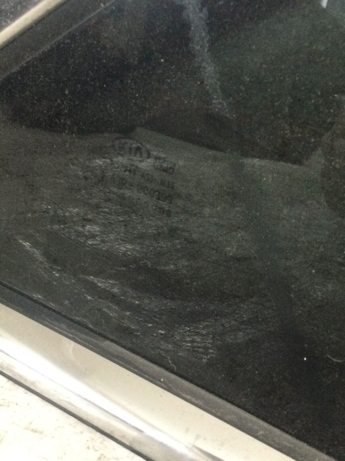 2016-2020 Kia Sorento Rear Right Quarter Window Glass OEM